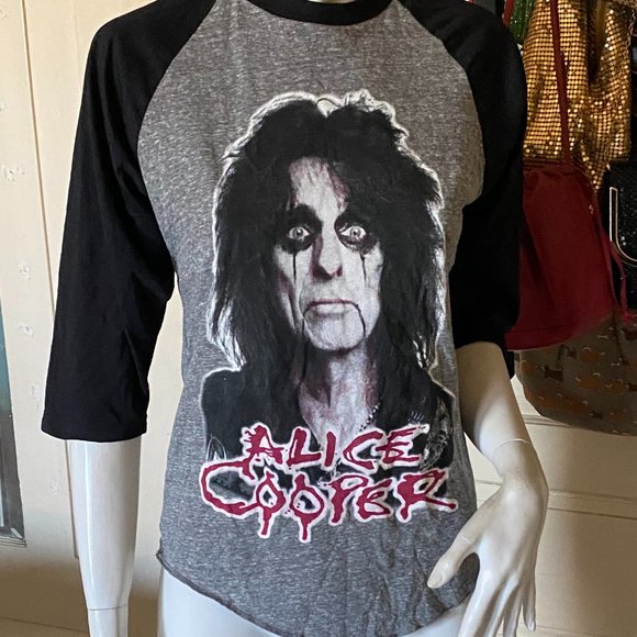 ALICE COOPER  PARANORMAL 2018 tour - Picture 2 of 5